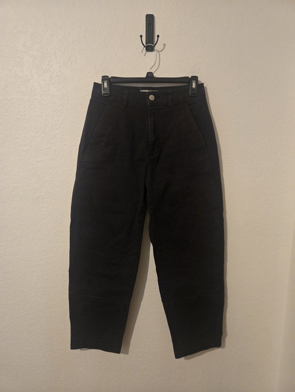 Women's Black Casual Tapered Pants